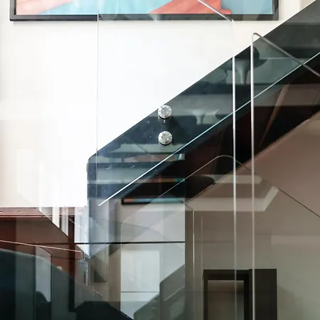 Appartement De Luxe Sous Verriere En Plein Coeur Du Marais Appartamento *